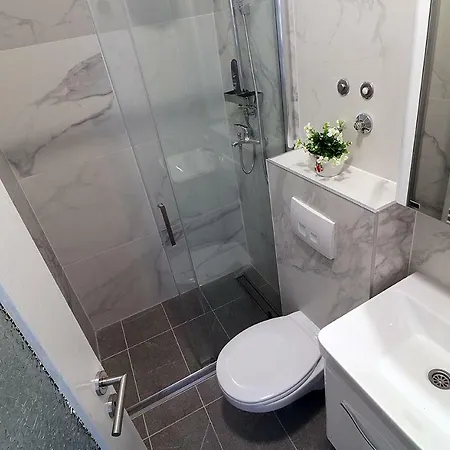 Apartman Tina Novi Sad Exterior photo