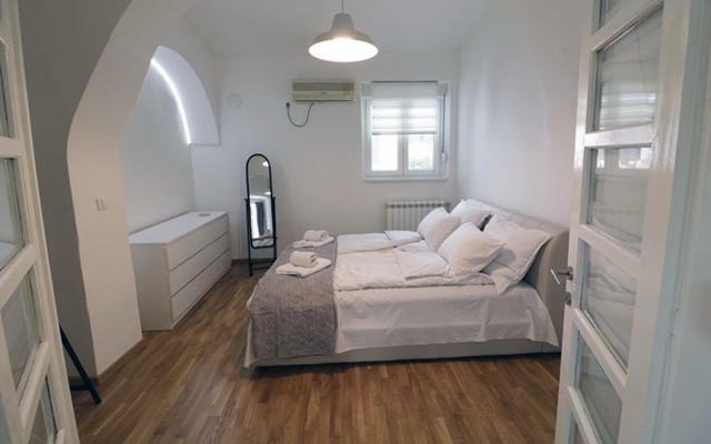Tina Apartment Novi Sad
